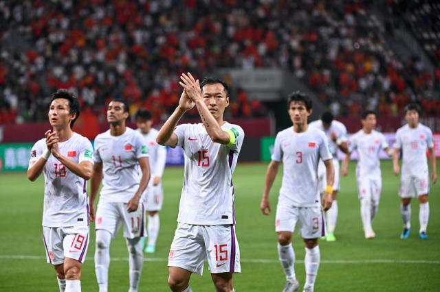 在线娱乐-小组第二排名国足暂列第6 后2轮若全胜必进12强赛